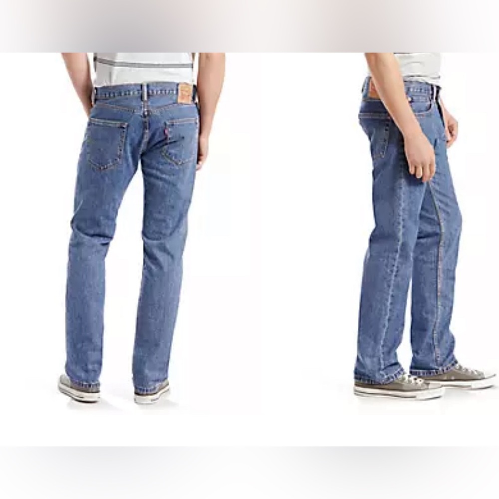 Levis 505 men’s sz 40x30 button/zip 5 pocket, medium wash.